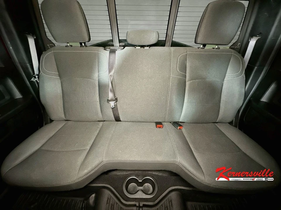 2022 Ram 2500 - Image 13 of 24