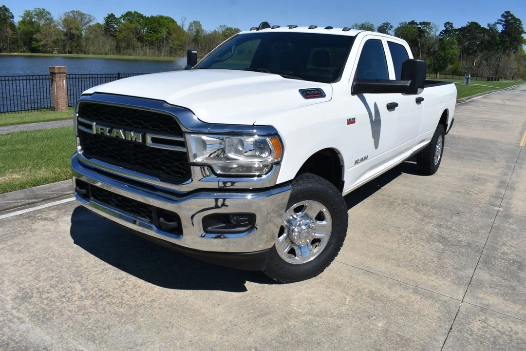 2022 Ram 2500 - Image 2 of 21