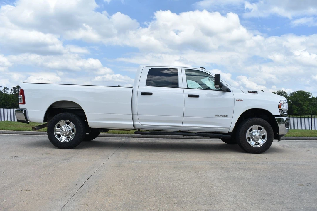 2022 Ram 2500 - Image 3 of 20
