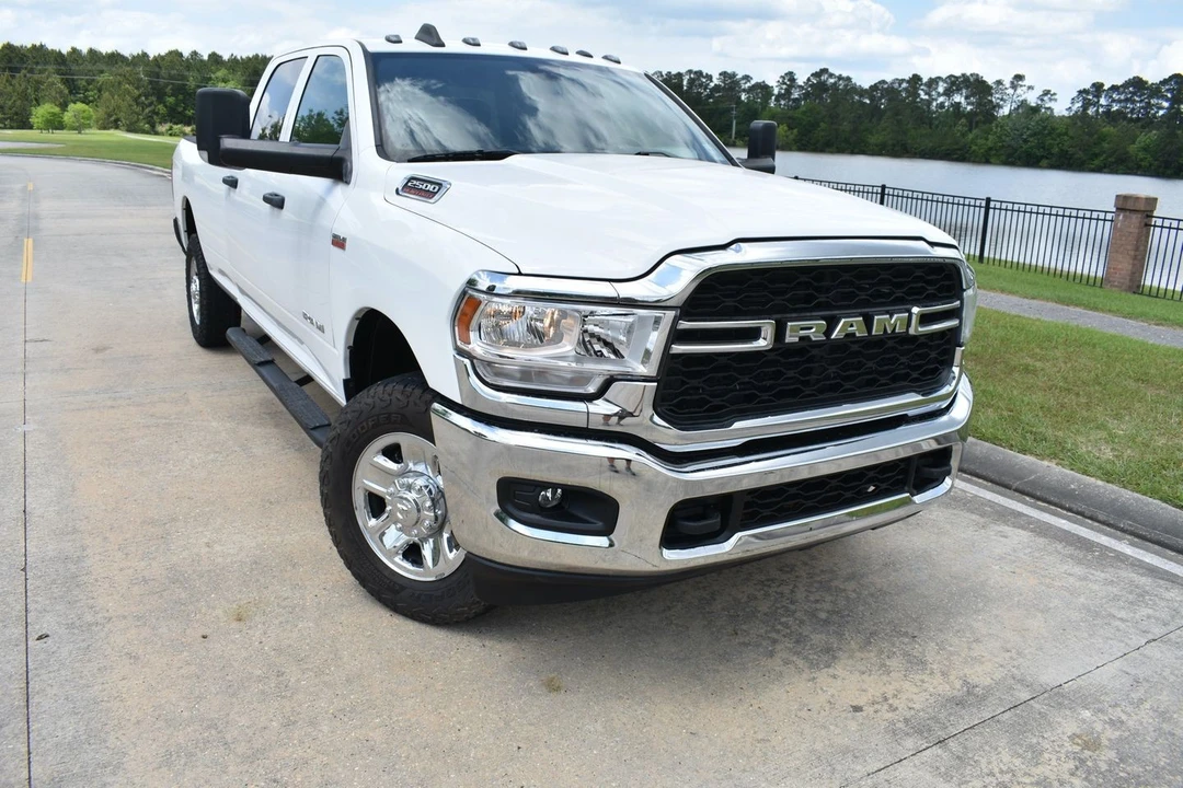 2022 Ram 2500 - Image 2 of 20