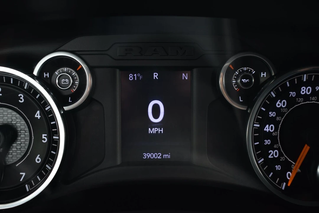 2022 Ram 2500 - Image 12 of 22