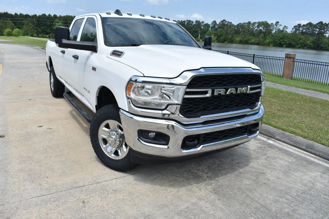 2022 Ram 2500 - Image 2 of 22