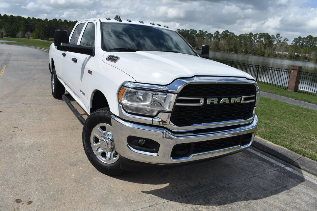 2022 Ram 2500 - Image 2 of 20