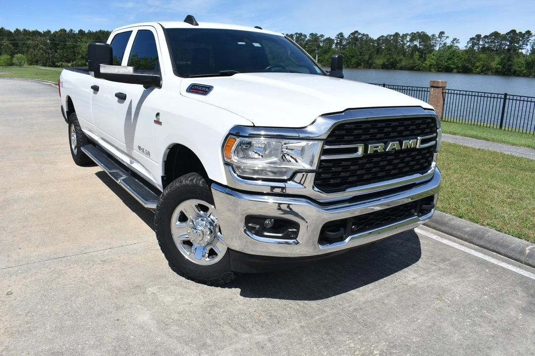 2022 Ram 2500 - Image 2 of 22