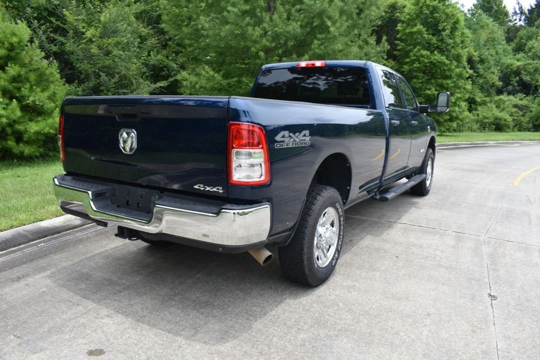 2022 Ram 2500 - Image 8 of 22