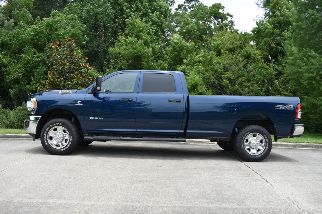 2022 Ram 2500 - Image 3 of 22