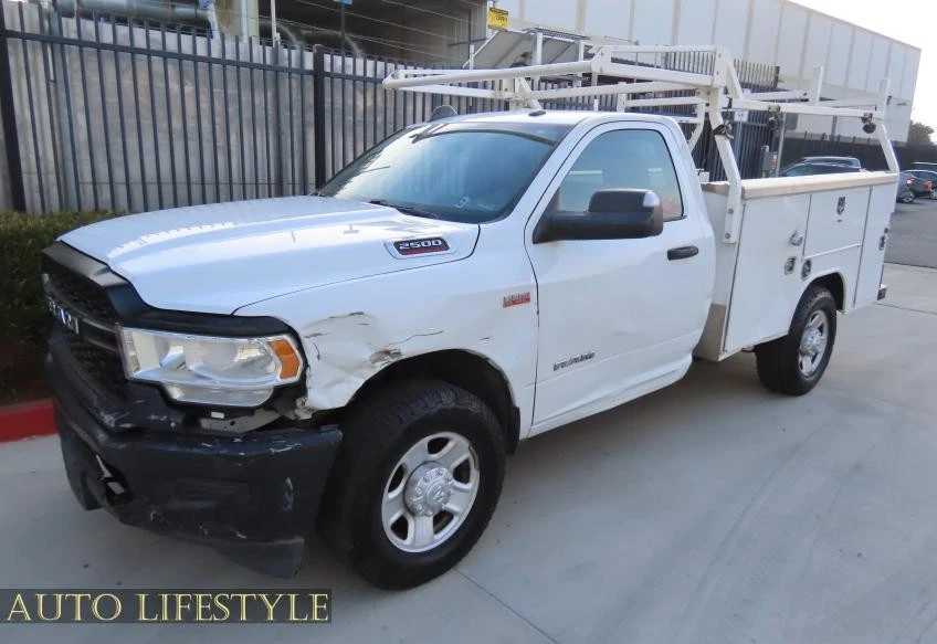 2022 Ram 2500 - Image 2 of 21