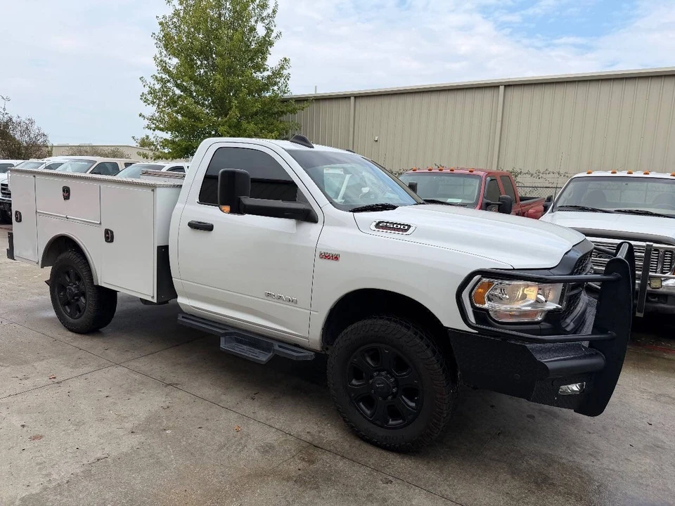 2022 Ram 2500 - Image 3 of 12