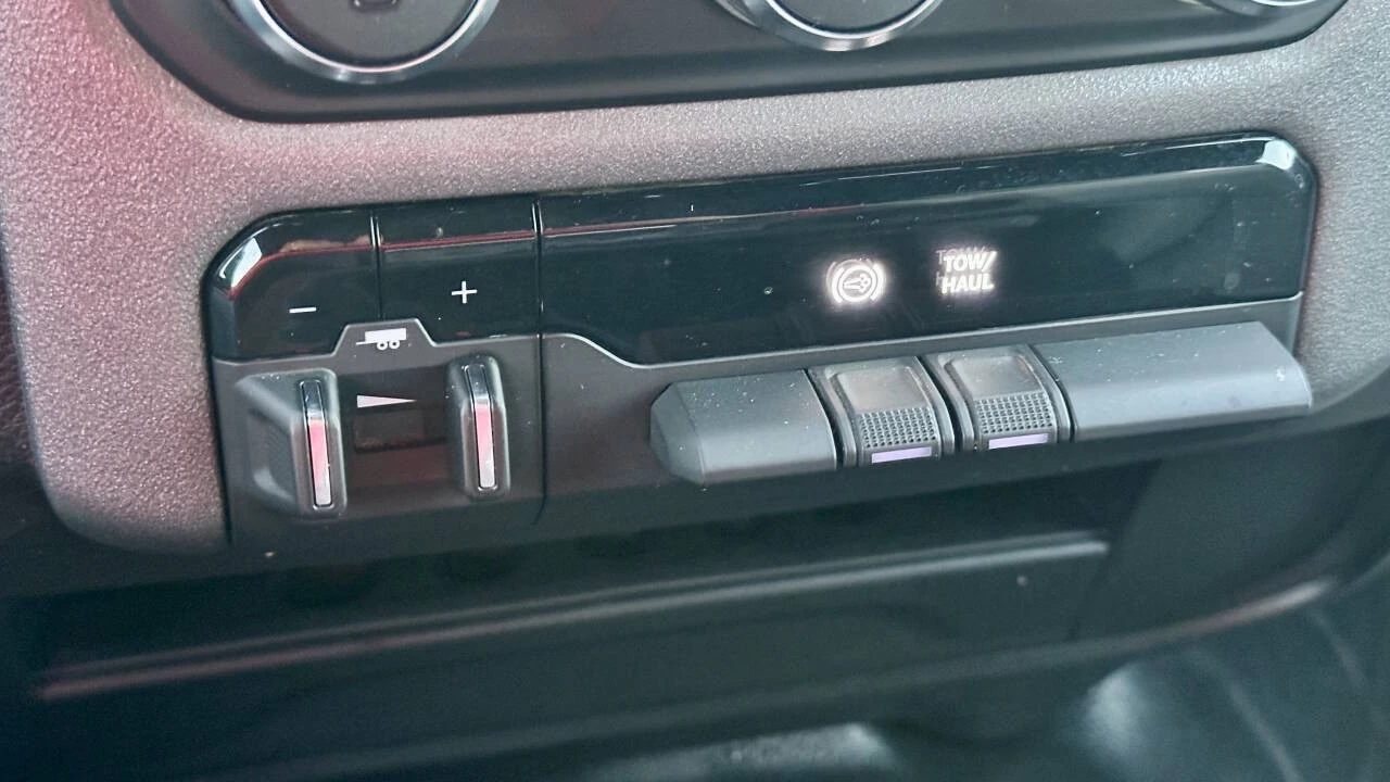 2022 Ram 2500 - Image 27 of 31
