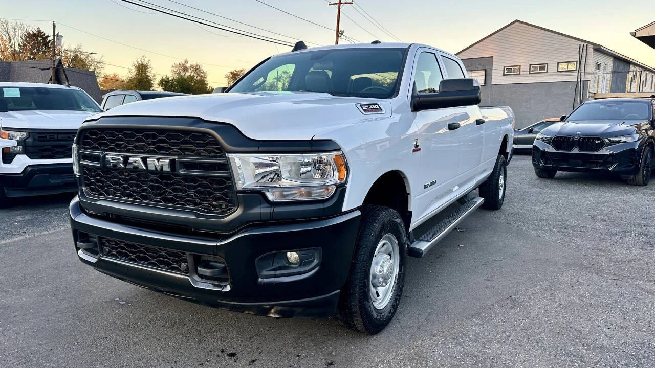 2022 Ram 2500 - Image 2 of 31