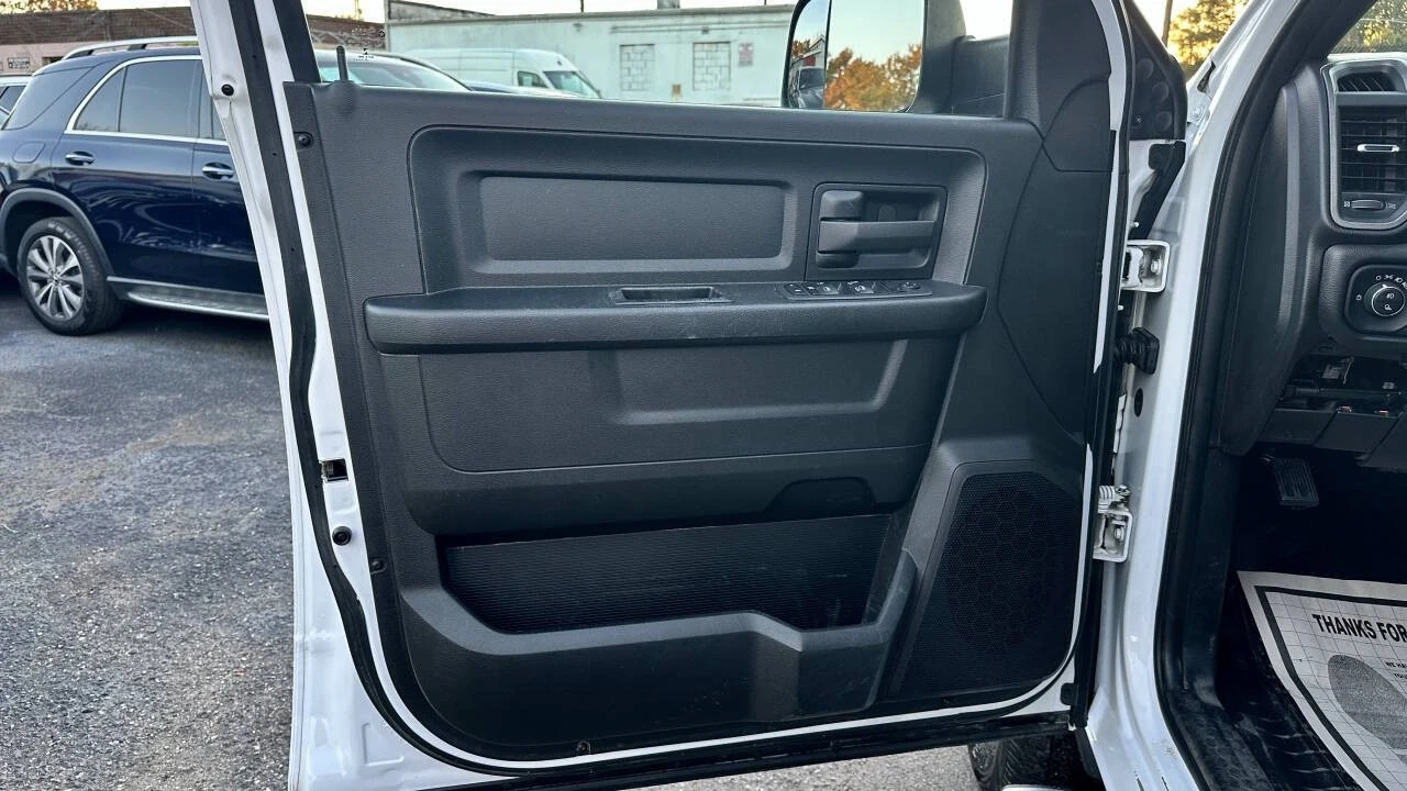 2022 Ram 2500 - Image 13 of 21
