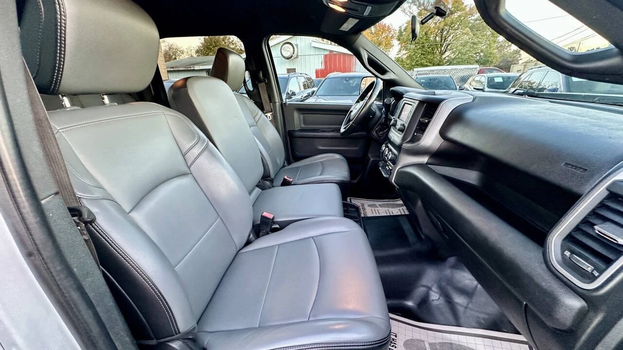 2022 Ram 2500 - Image 17 of 31