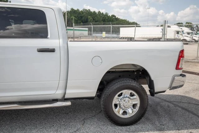 2022 Ram 2500 - Image 10 of 21
