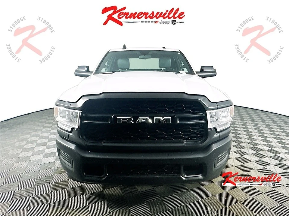 2022 Ram 2500 - Image 2 of 12