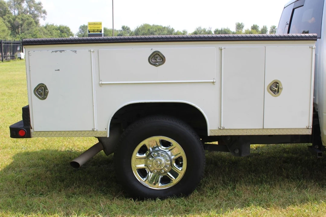 2022 Ram 2500 - Image 8 of 12