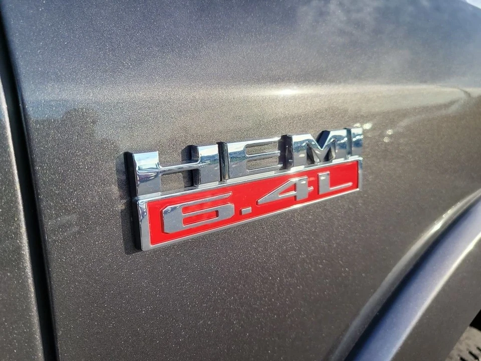 2022 Ram 2500 - Image 6 of 21