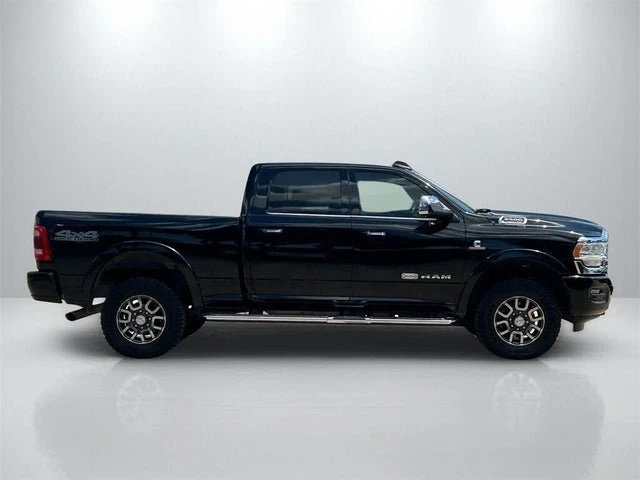 2022 Ram 2500 - Image 2 of 20