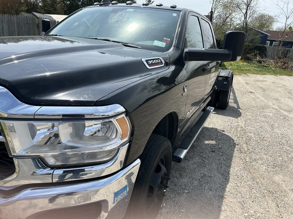 2022 Ram 3500 - Image 2 of 2