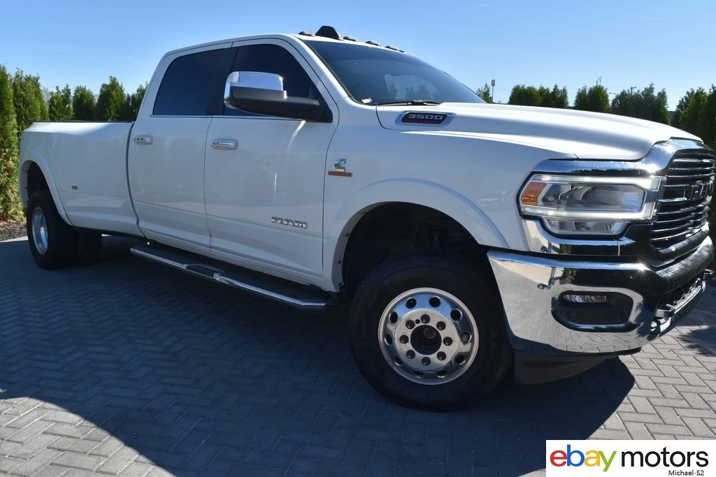 2022 Ram 3500 - Image 3 of 24