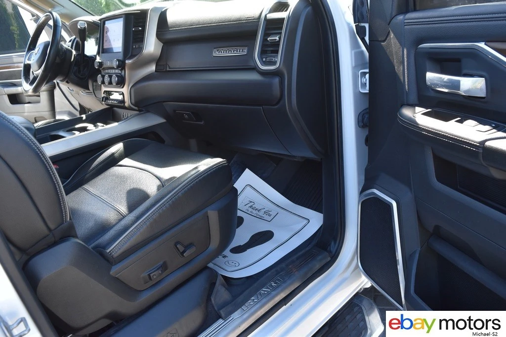 2022 Ram 3500 - Image 16 of 24