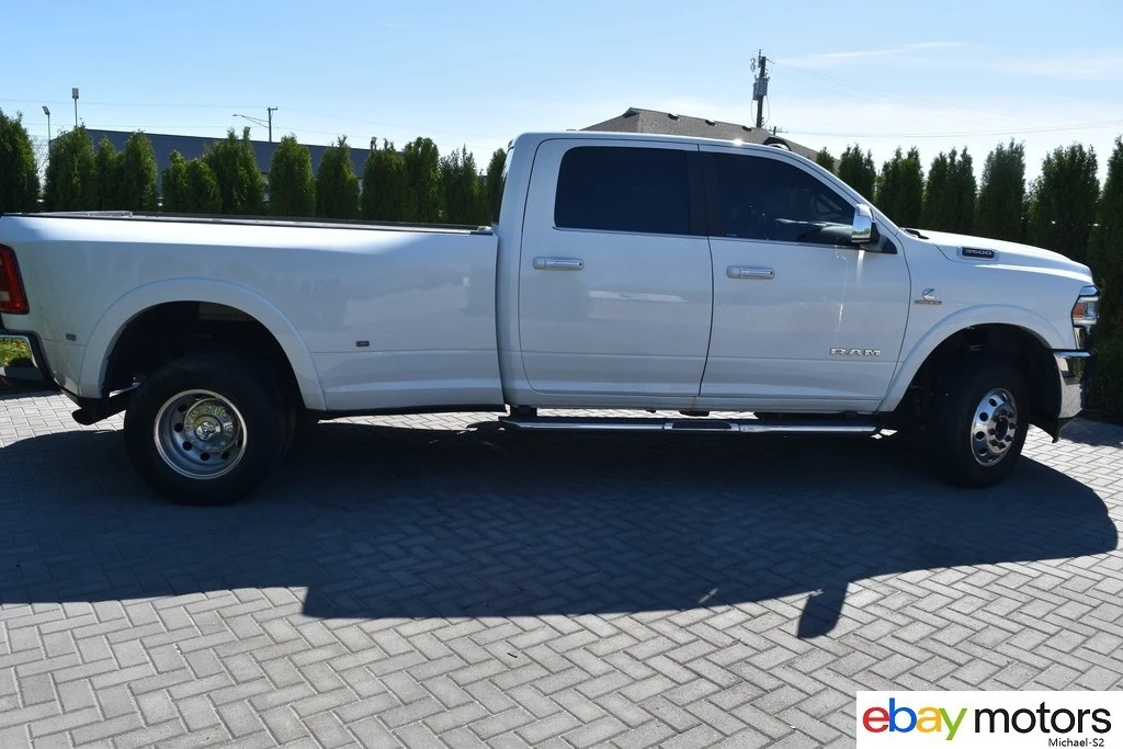 2022 Ram 3500 - Image 4 of 24