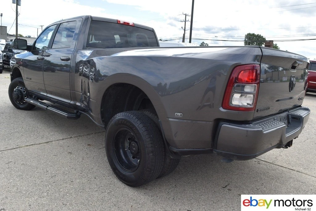 2022 Ram 3500 - Image 8 of 21