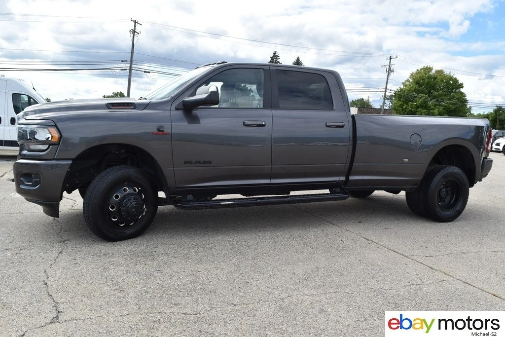 2022 Ram 3500 - Image 9 of 21