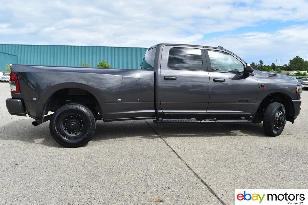 2022 Ram 3500 - Image 4 of 21
