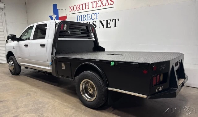 2022 Ram 3500 - Image 9 of 24