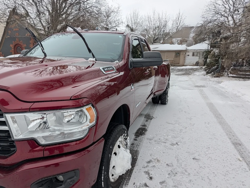 2022 Ram 3500 - Image 9 of 21