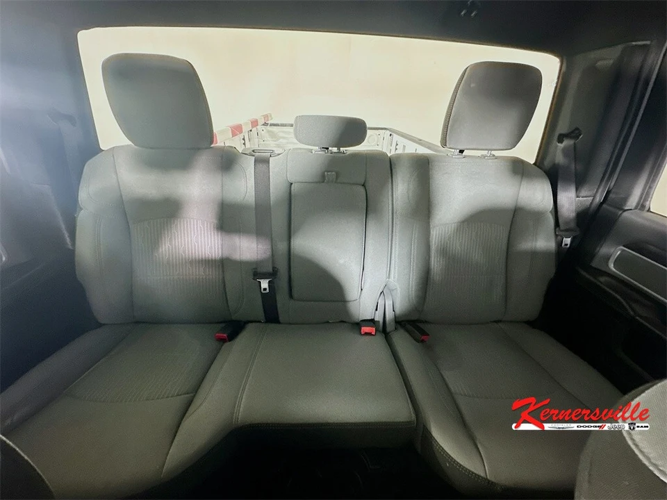 2022 Ram 3500 - Image 13 of 21