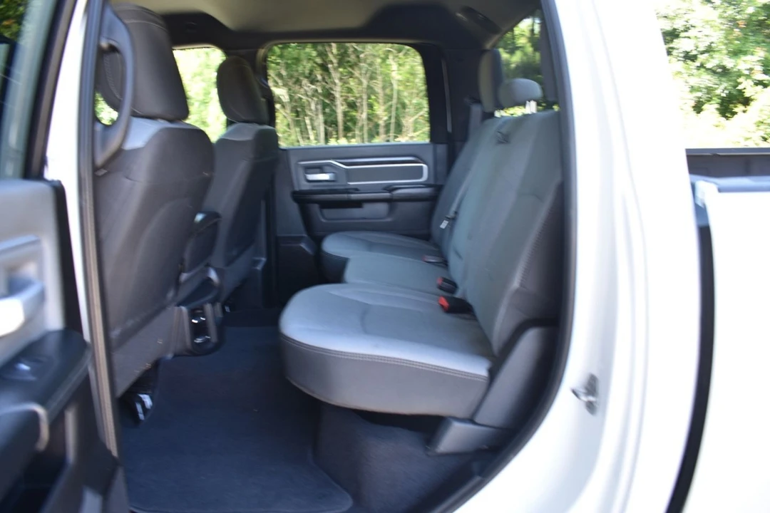 2022 Ram 3500 - Image 11 of 22