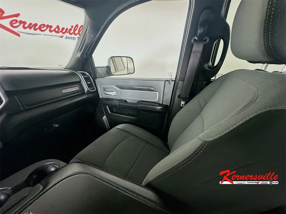 2022 Ram 3500 - Image 11 of 21