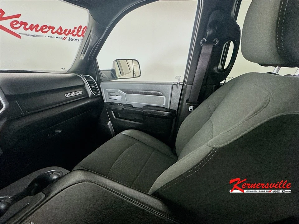 2022 Ram 3500 - Image 11 of 21