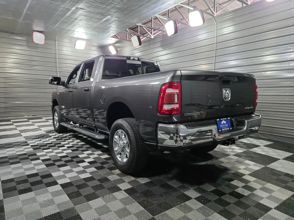 2022 Ram 3500 - Image 7 of 12