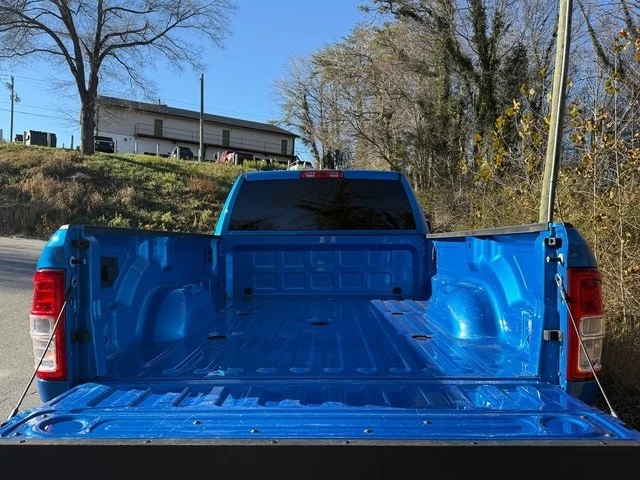2022 Ram 3500 - Image 8 of 12
