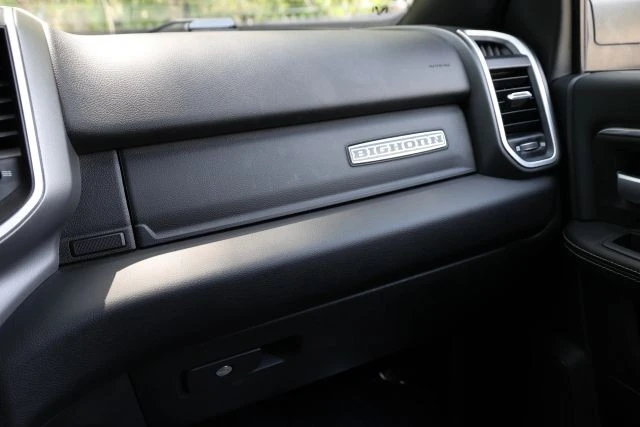 2022 Ram 3500 - Image 30 of 31