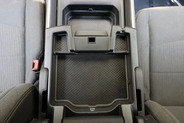 2022 Ram 3500 - Image 28 of 31