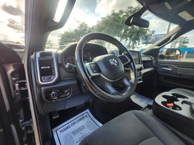 2022 Ram 3500 - Image 17 of 31