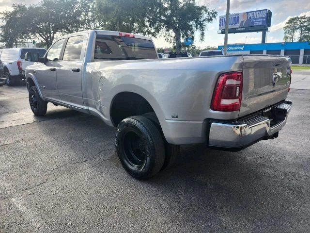 2022 Ram 3500 - Image 8 of 31