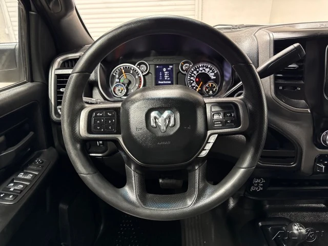 2022 Ram 3500 - Image 15 of 24
