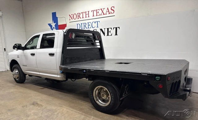 2022 Ram 3500 - Image 9 of 24