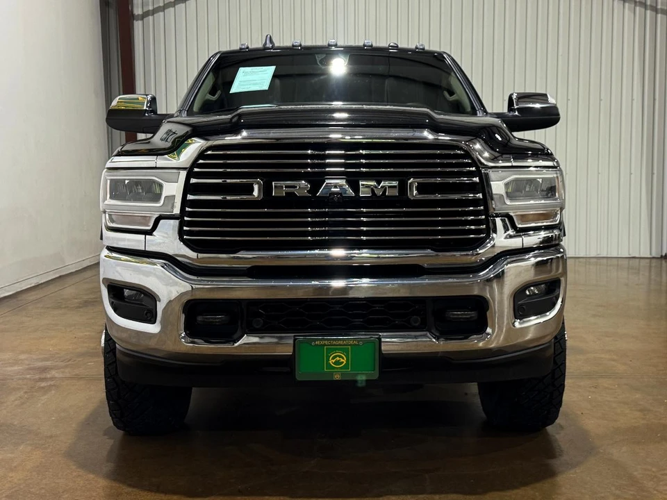 2022 Ram 3500 - Image 2 of 31