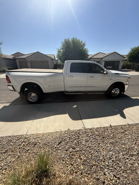 2022 Ram 3500 - Image 5 of 11
