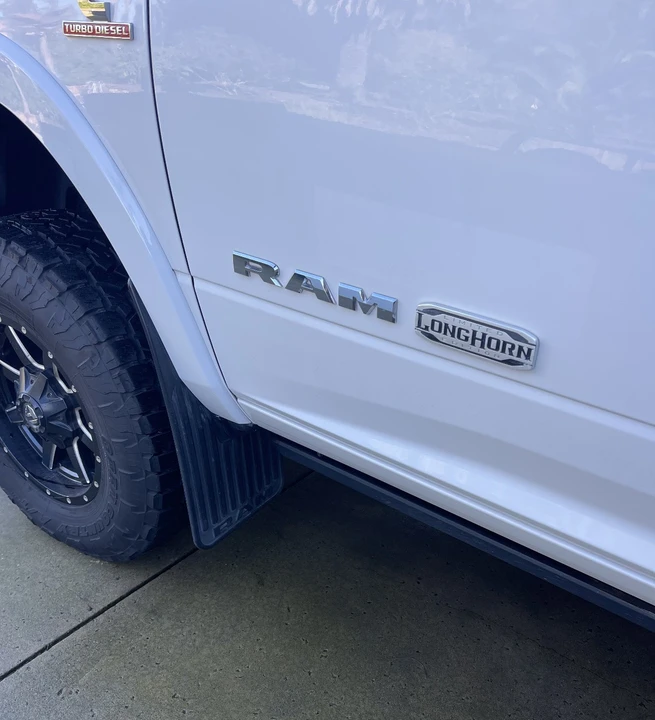 2022 Ram 3500 - Image 4 of 18