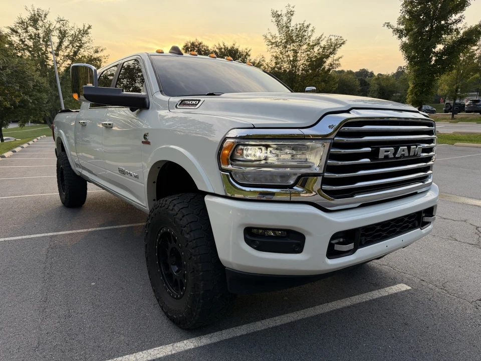 2022 Ram 3500 - Image 4 of 20