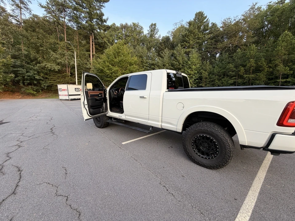 2022 Ram 3500 - Image 20 of 20
