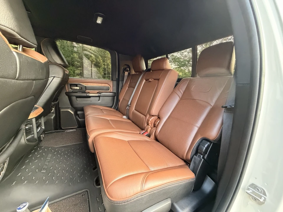 2022 Ram 3500 - Image 10 of 20