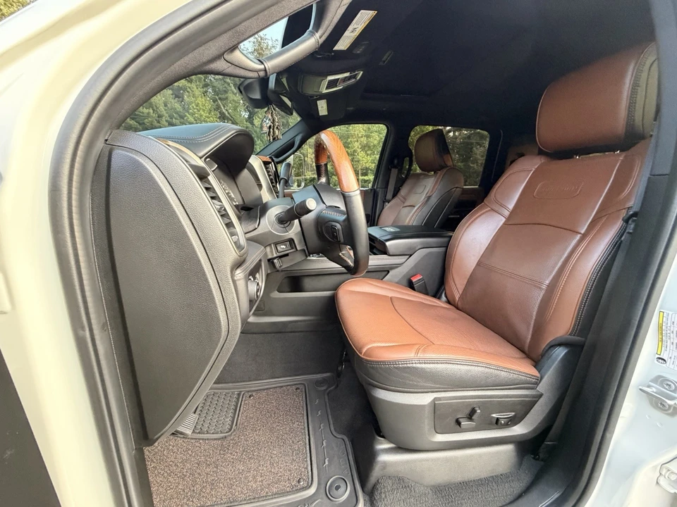 2022 Ram 3500 - Image 9 of 20