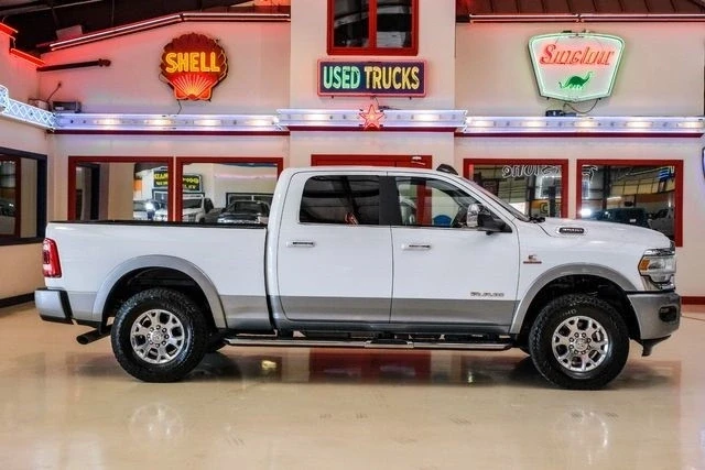 2022 Ram 3500 - Image 10 of 21